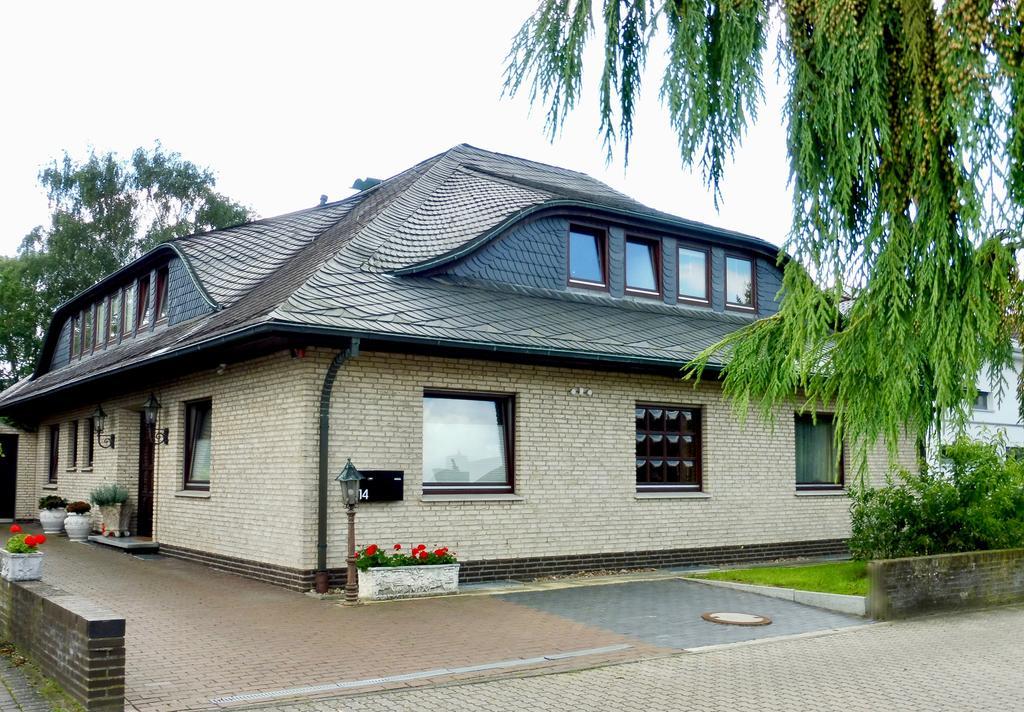 Haus Kranenborgh Im Muehlenspiegel Steinhude Am Meer Luaran gambar